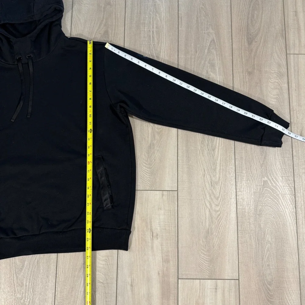 Alo Yoga Pullover Hoodie Women L Black Zipper Pockets Athleisure, Logo Patch